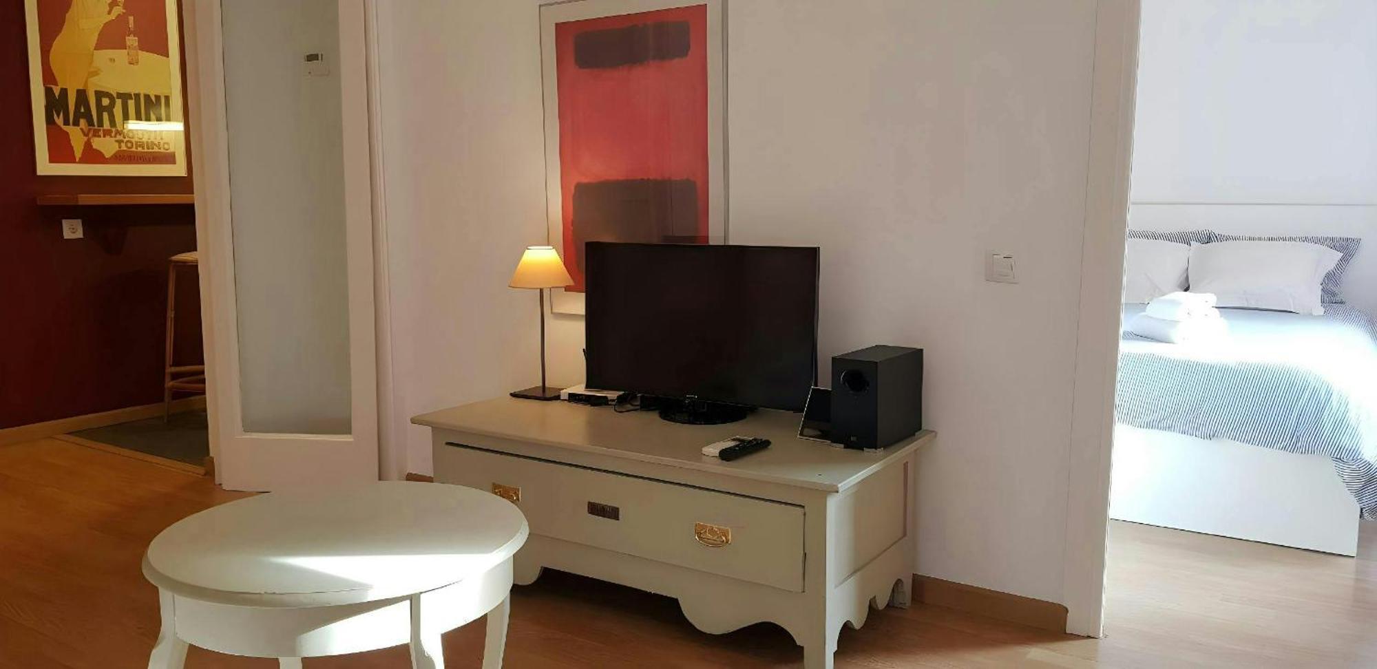 Filmoteca Sarria 1- Wifi Quiet Bright Comfi Apartment Barcelona Exterior photo
